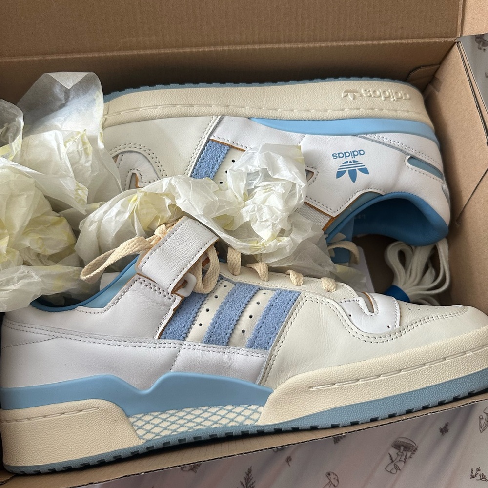 Adidas White and Blue Retro Sneakers